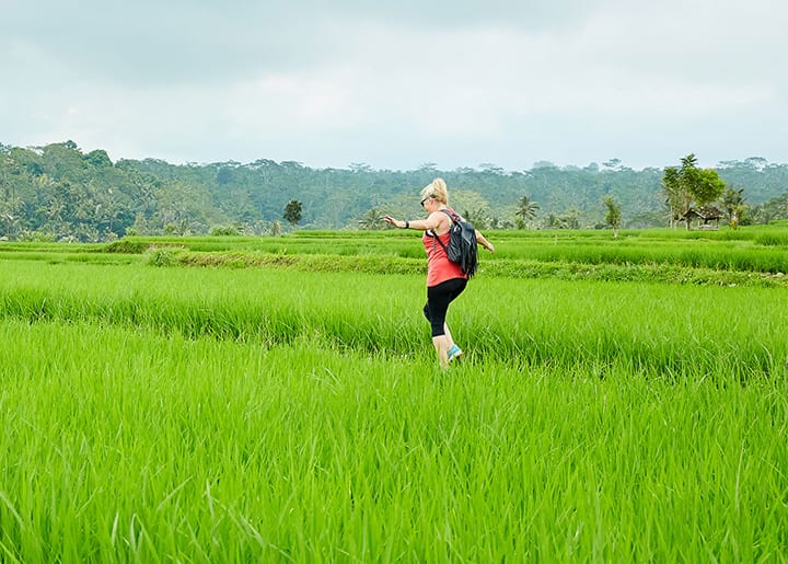 Bliss Bali-retreat guest running enjoying nature